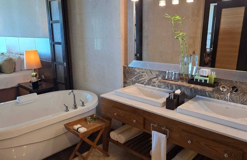 Nuevo Vallarta Hotel | Grand Luxxe