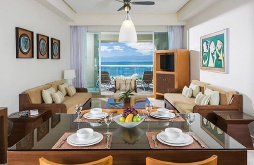Zona Hotelera Complejo | Grand Mayan 2BR Master Suite