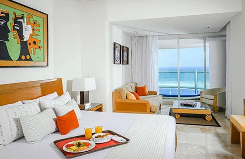 Playa Diamante Complejo | GRAND MAYAN / MAYAN PALACE 1 BR SUITE y 2BR SUITE