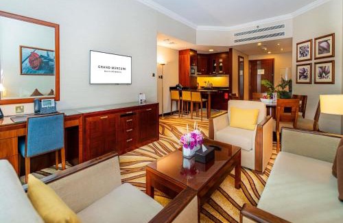 Al Zahiyah Apartamento | Grand Mercure Majlis Residences