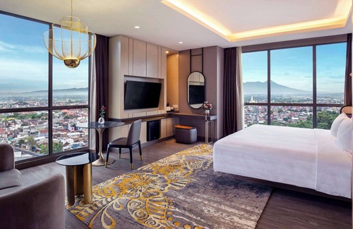 Blimbing Hotel | Grand Mercure Malang Mirama