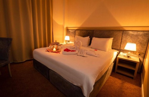Nasimi Hotel | Grand Midway Hotel