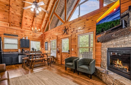 Sevierville Cabina | Grand Mountain View Lodge By Ghosal Luxury Lodging