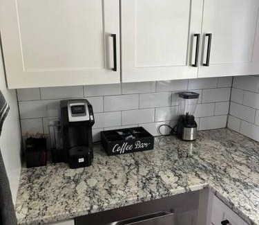 Tampa Heights Apartamento | Grand Oaks Retreat in the Heights