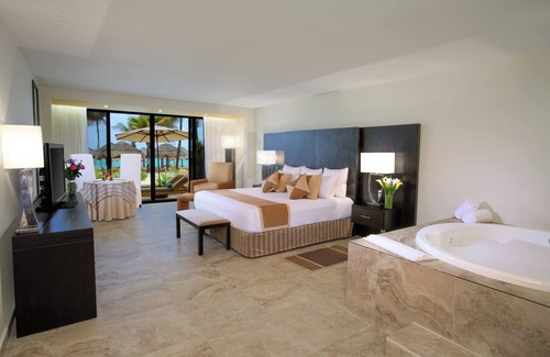 Akumal Hotel | Grand Oasis Tulum Riviera