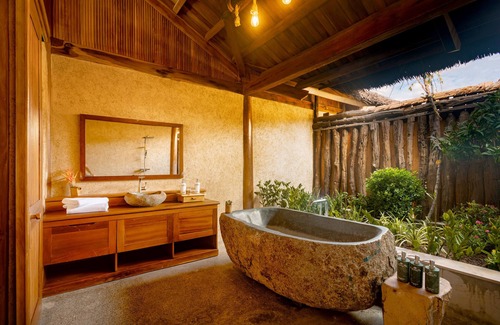 Ong Lang Hotel | Grand Ocean Bay Resort Phu Quoc