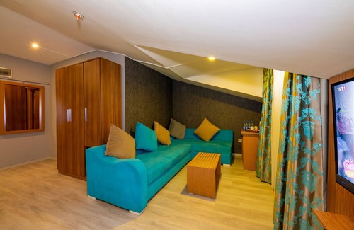 Bahcelievler Cama Y Desayuno | Grand Palace Hotel