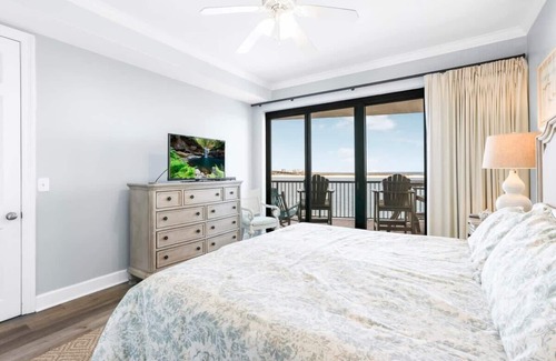 Orange Beach Condominio | UPSCALE 3 dormitorios y 3 baños; mire pasar barcos interminables a través del Pase Perdido