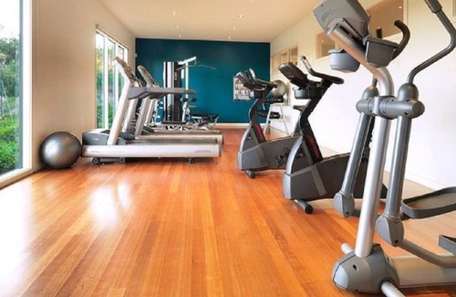 Cowes Villa | Grand Prix Weekend getaway
