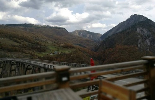 Zabljak Casa | Grand Rabbit House on the Hillock