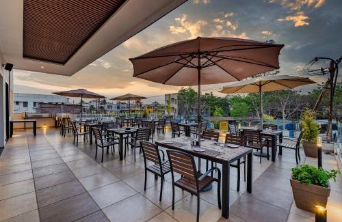 Amba Hotel | Grand Regal