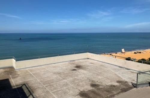 Negombo Apartamento | Grand Residence Negombo By Ocean Breeze