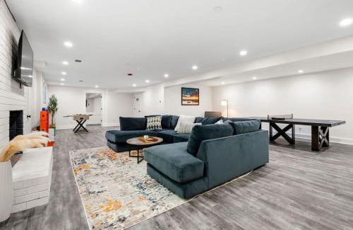 Church Street Casa | Grand Retreat - Luxury Vacation for Large Groups