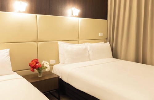 Riccarton Hotel | Grand Riccarton Hotel