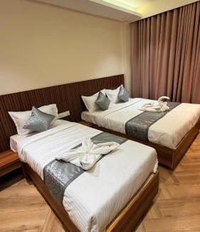 Vadapalani Hotel | Grand Sea Way