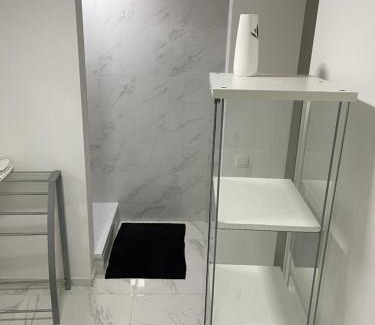 Saint-Servais Apartamento | Grand studio à 5 minutes du centre