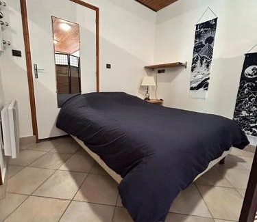 Flins-sur-Seine Apartamento | Grand studio en rez-de-jardin