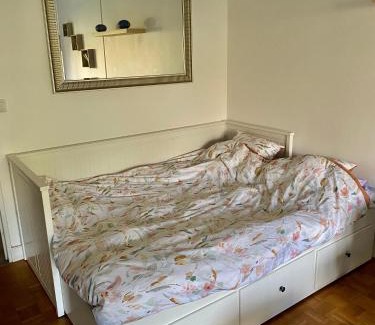 Adamville Apartamento | Grand studio avec terrasse et jardin