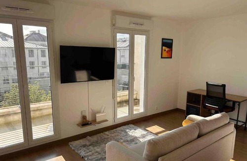 Villeneuve-Saint-Georges Apartamento | Grand Studio de 37m2 Avec Terrasse de 12m2