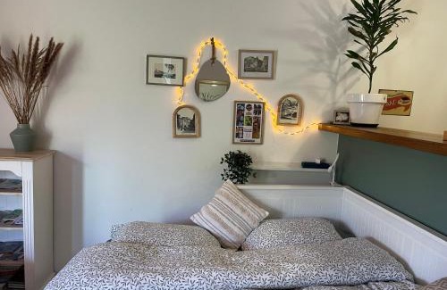 Digne-les-Bains Apartamento | Grand studio neuf en rée de jardin et terrasse
