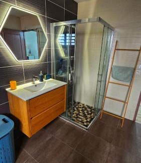 Sainte-Clotilde Apartamento | Grand studio proche aéroport