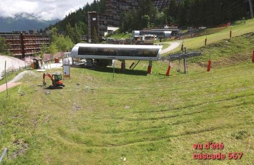Arc-1600 Apartamento | Grand studio rénové pour 3 pers. à Arc 1600, ski aux pieds, proche commerces, animaux admis - FR-1-411-413