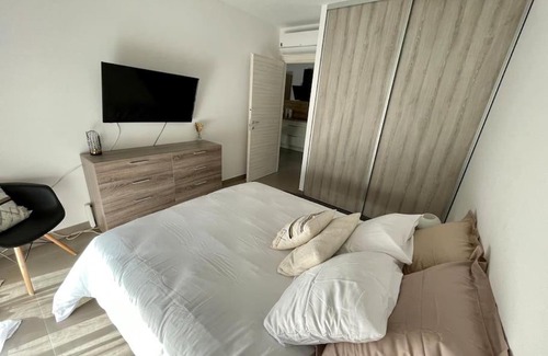 Borgo Apartamento | Grand T2 avec parking gratuit