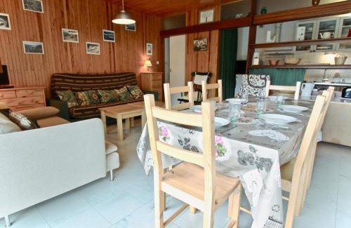 Chamrousse Apartamento | Grand T2 cabine 55m² avec balcon exposé sud à Chamrousse 1650, animaux acceptés - FR-1-340-133