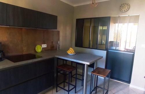 Calvi Apartamento | Grand T3 Avec Terrasse Dans Résidence Calme Idéalement Située