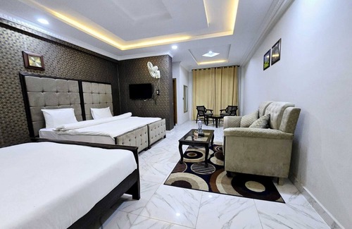 Murree Hotel | Grand Taj Hotel