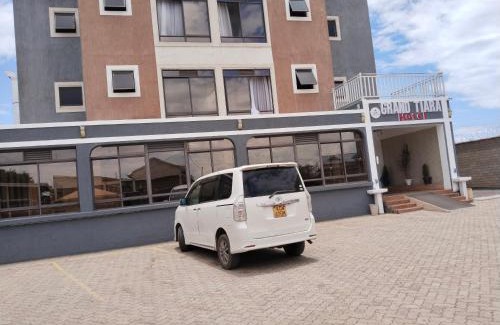 Naivasha Hotel | Grand Tiara Hotel