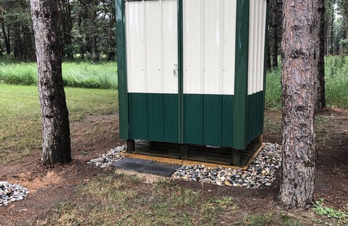 Kingsley Cabina | Grand Traverse County Cabin in the Woods
