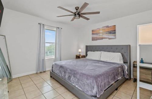 Port Isabel Casa | Grand Twin Oasis 6BR Near Beach & Attractions