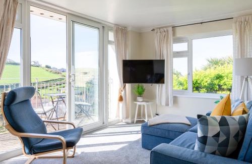Hope-Cove Casa | Grand View