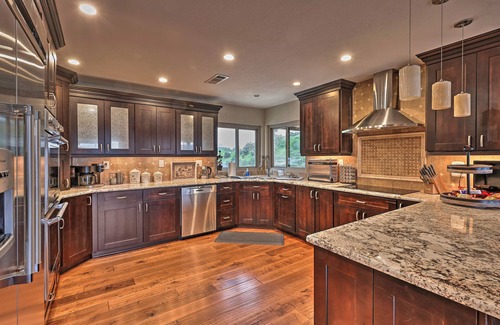 Temecula Casa | Grand Wine Country Getaway w/ Stunning Views!
