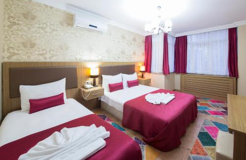 Talimhane Hotel | GRAND ZENTRUM HOTEL & CAFE RESTAURANT - Taksim Square