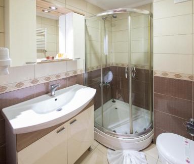 Talimhane Hotel | GRAND ZENTRUM HOTEL & CAFE RESTAURANT - Taksim Square