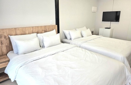 Yeongjong-dong Hotel | Grandbleu Hotel & Residence