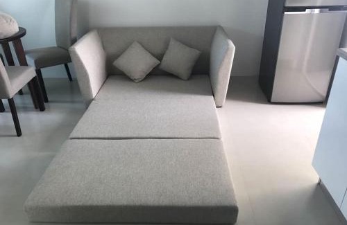 Kram Apartamento | Grandblue Condominium 708