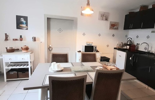 Chissey-sur-Loue Cama Y Desayuno | Grande Chambre D'hôte Avec Coin Cuisine. Idéal Pour Couple Avec Enfants