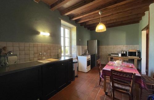 Chappes Casa | Grande Ferme avec Piscine Privative et Jardin, Proche Étang, Chappes - FR-1-489-90