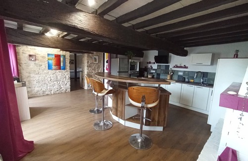 Saint-Etienne-du-Bois Casa | Grande Maison Familiale à la Campagne, 1h de Nantes et 40 min de L'océan