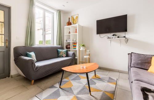 Roubaix Casa | Grande maison 12Personnes 4CH-2SDB - Êxterieur -proche Lille