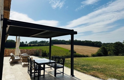 Varaignes Casa | Grande Maison Confortable à la Campagne. Idéal Pour les Retrouvailles en Famille