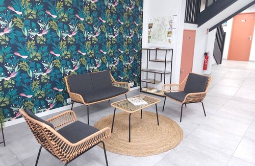 Gannat Casa | Grande Maison de ville design avec parking gratuit
