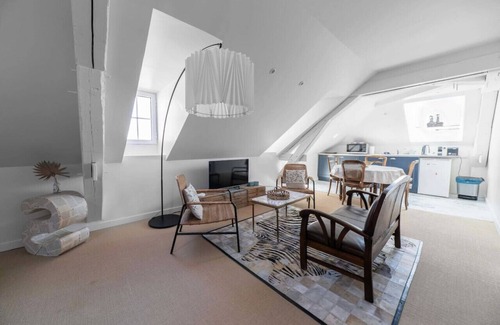 Gannat Casa | Grande Maison Design, jardin, patio et parking