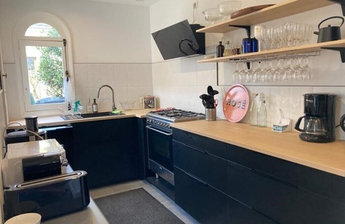 Lormaye Casa | Grande Maison Familiale de Ville à 1h de Paris Dans Village Médiéval