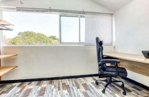La Possession Casa | Grande maison familiale avec jeux et terrasse près de Saint-Denis - FR-1-786-46