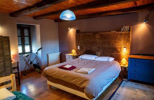 Luc-la-Primaube Casa | Grande maison familiale - Proche Rodez, Wifi, Calme et Jardin