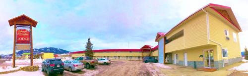Grande Cache Cabina | Grande Mountain Lodge